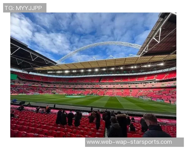 纽卡斯尔联队计划兴建新球场容纳68万观众的现代化设施即将落成 纽卡斯尔联队计划兴建新球场容纳68万观众的现代化设施即将落成